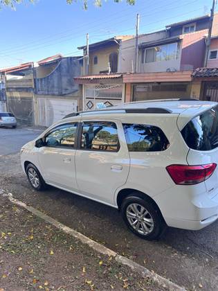 CHEVROLET SPIN 1.8 LT 8V FLEX 4P AUTOMÁTICO CHEVROLET SPIN 1.8 LT 8V FLEX 4P AUTOMÁTICO